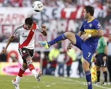 赛地聚焦——葡超赛后热度飙升，本菲卡官宣签约，压力陡增，轮换策略成焦点的简单介绍