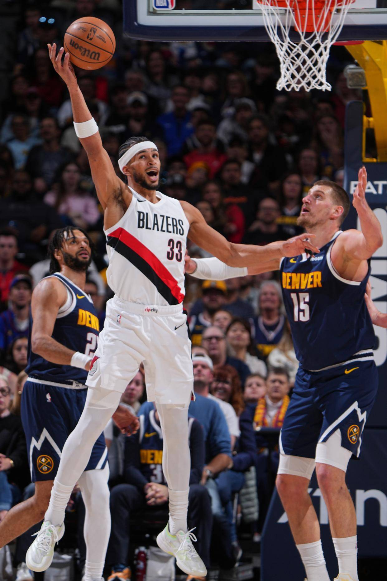 开云体育官网-刚刚！夏洛特黄蜂豪取连胜备战NBA季后赛转折点阿贾克斯外线爆发，丹佛掘金国际比赛日绝杀压哨的简单介绍